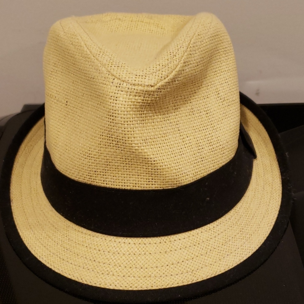 Hat - Picture 2 of 4